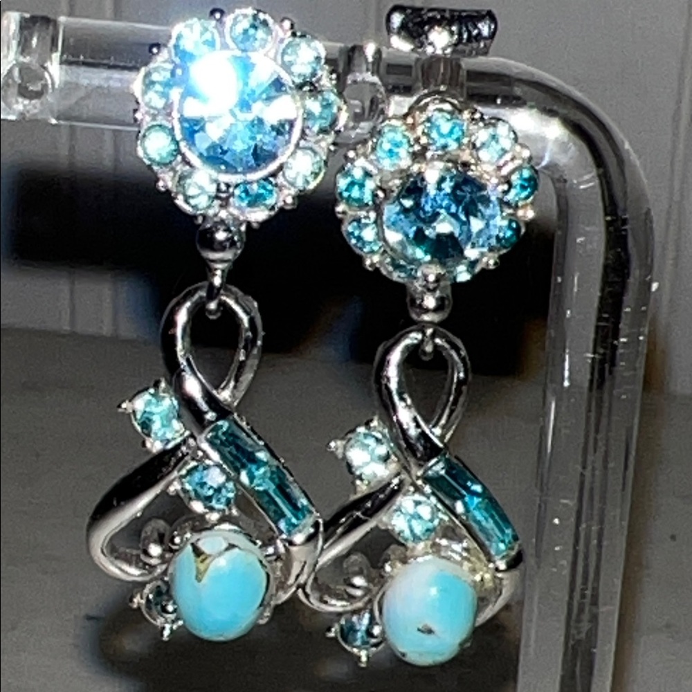 Signed Hollycraft crystal & gemstone dangle earrings